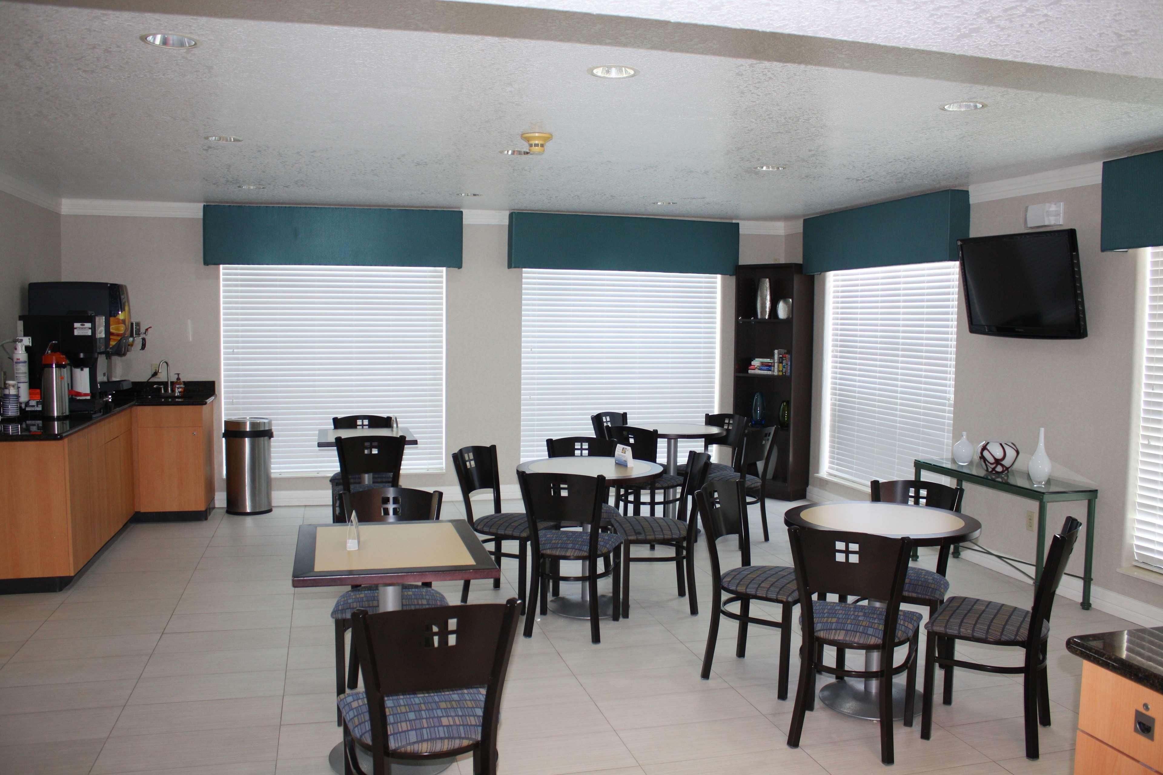 Western Paradise Inn 3*
